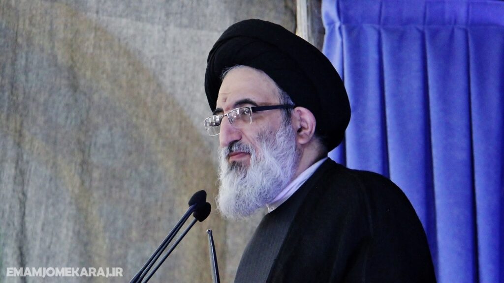 تقویت سواد رسانه مردم، نظارت دقیق و بومی‌سازی، آسیب‌های فضای مجازی را از بین می‌برد